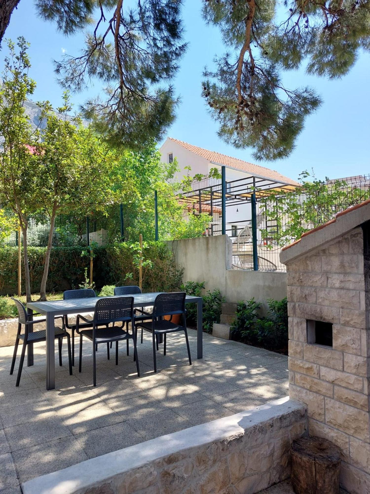 17 Pines Daire Makarska Dış mekan fotoğraf